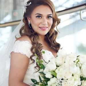 Meet your Posher, Laila